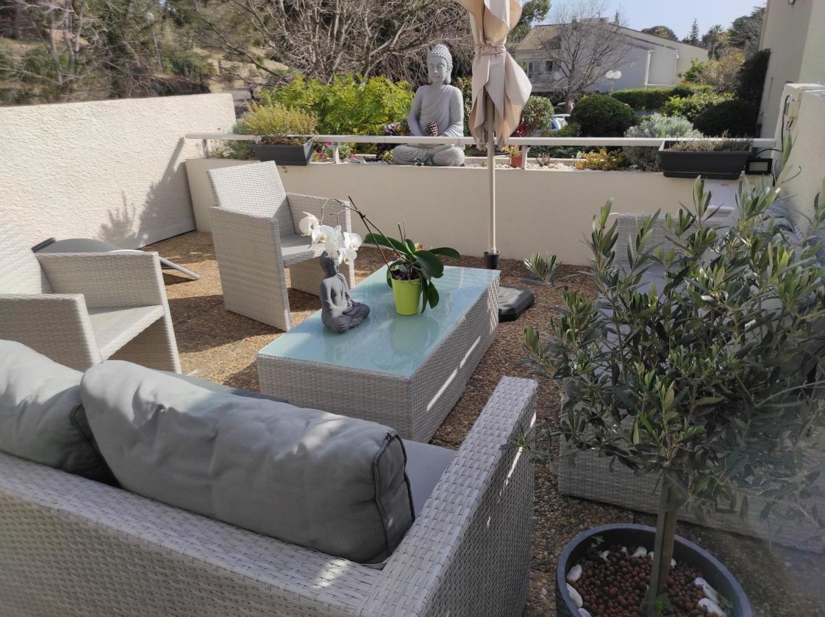 Appartamento 2 pièces avec grande terrasse La Ciotat Esterno foto